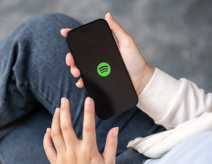 Jak dodać podcast na Spotify? Poradnik krok po kroku 2024